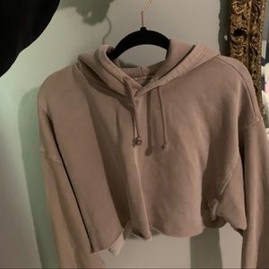 Aritzia COZYAF Boyfriend Cropped Hoodie